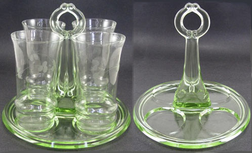 Dunbar #1247 Center Handle Beverage Tray