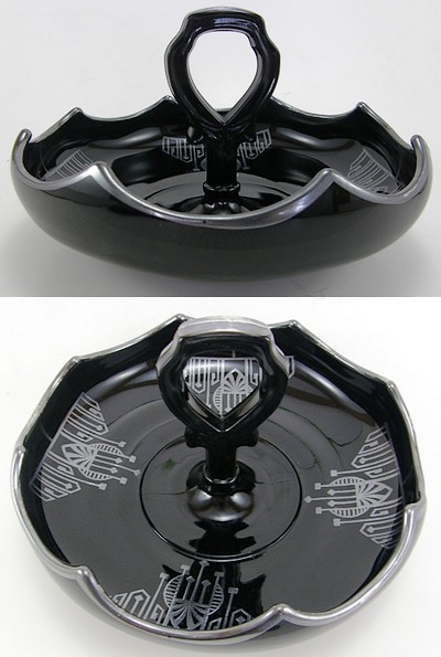 New Martinsville #  10 Octagon Center Handle Bowl