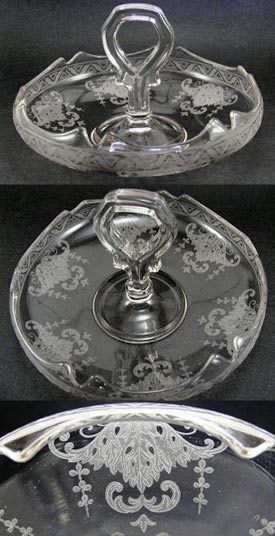 New Martinsville "Notched Hexagon" Center Handle Bowl