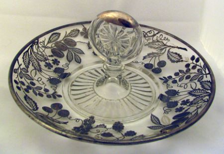 Paden City # 215 Glades Center Handled Server w/ Silver Overlay