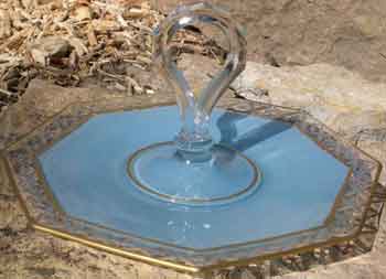 Westmoreland #1211 Octagon Center Handled Server
