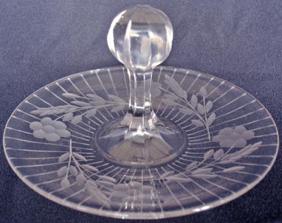 Westmoreland #1800-57 Center Handle Server pre 1922