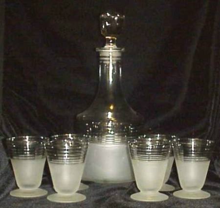 Anchor Hocking Decanter set