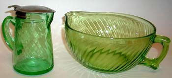 Hocking Spiral Optic Waffle Set