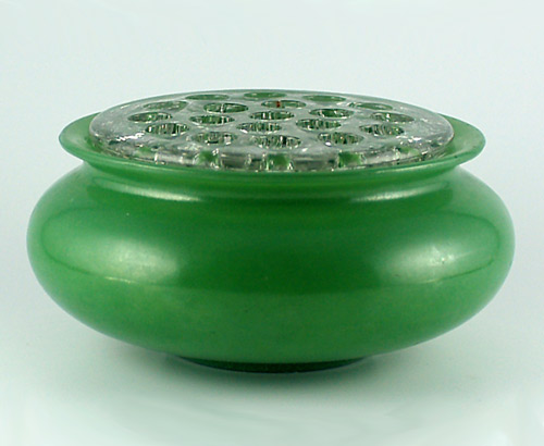 Hocking #  36/3 Flower Bowl w/ #205 Frog