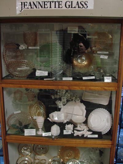 Jeannette Glass
