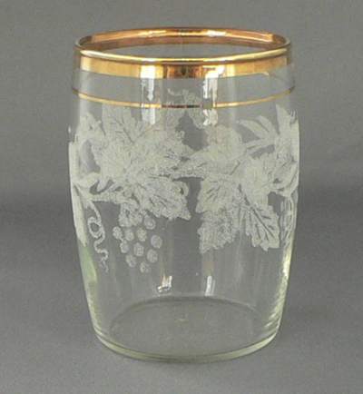 Bartlett-Collins #1505 Tumbler w/ #806 Grape Decoration