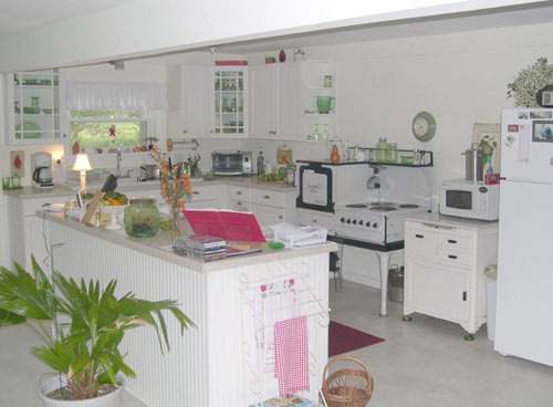Kitchen with Green Glass