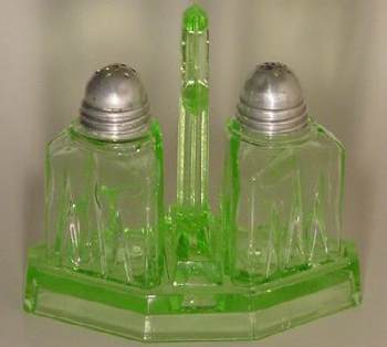 Unknown Icicle Salt & Pepper with Tray