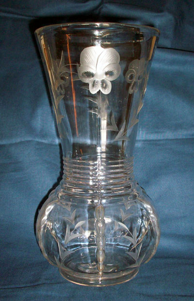 Viking #4200 Radiance 12" Pansy Vase