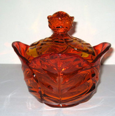Viking #7614 Epic Leaf Candy Dish