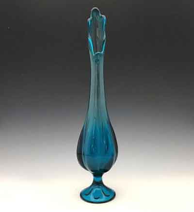 Viking #1435 Epic Six Petal Vase