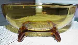 Viking #1048 Scroll Oval Flowerlite Base