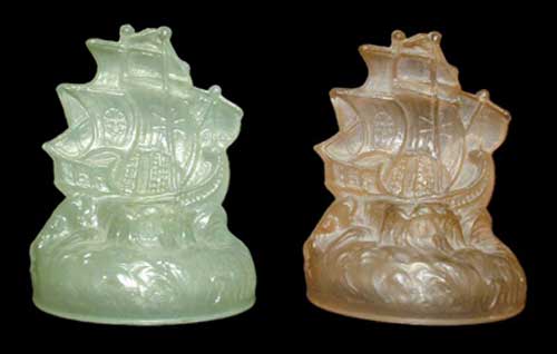 Consolidated #2576 Santa Maria Candleholders