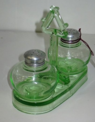 Greensburg # 205-2 Salt & Pepper Set w/ Handled Tray