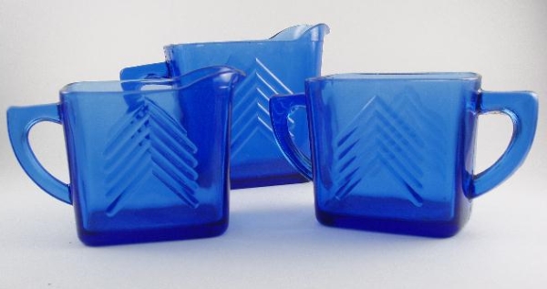 Hazel-Atlas Chevron Breakfast Set