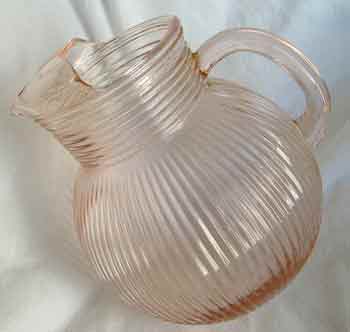 Hazel-Atlas #9937 Tilt Ball Pitcher