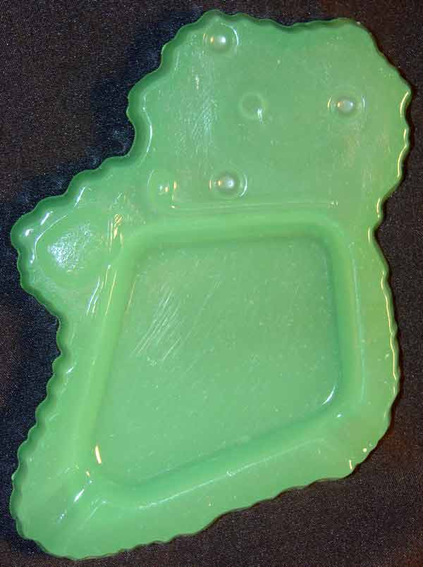 Houze Jade Green Ashtray Shaped Like Ireland