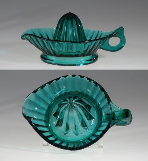 Jeannette Jennyware Ultramarine Reamer