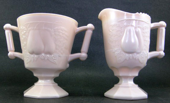 Jeannette #3710/3711 Baltimore Pear Cream and Sugar in Shell Pink