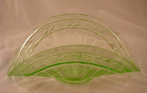 Jenkins #202 "Arcadia Lace" Banana Bowl