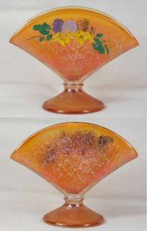 Lancaster # 688 Fan Vase