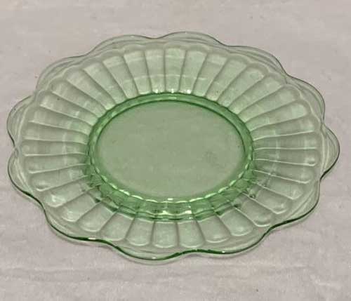 Liberty Works Bamboo Optic Scalloped Edge Plate