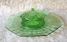 Liberty Works Bamboo Optic Octagon Edge Cheese and Cracker