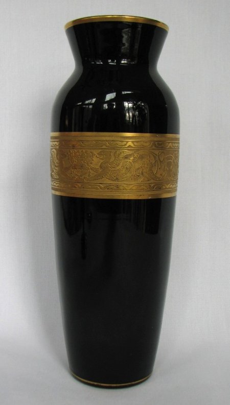 Maryland Glass Co. Vase w/ Dragon Etch