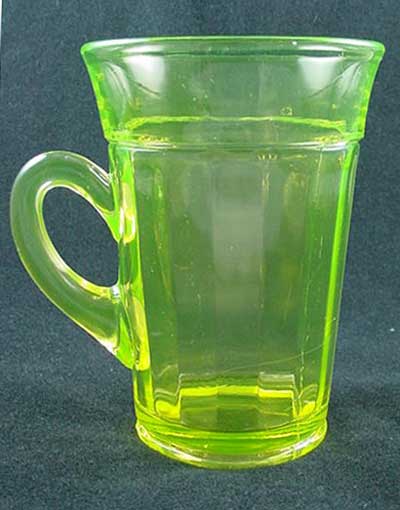 Northwood # 688 Handled Tumbler