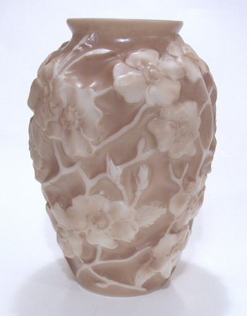Phoenix #367 Wild Rose Vase