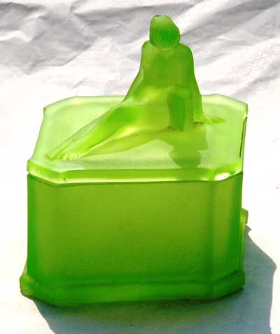 Phoenix Godiva Powder Jar
