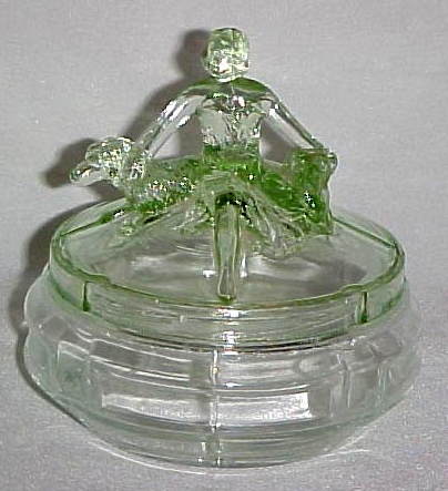 L. E. Smith "Annette" Powder Jar