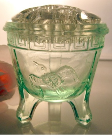 L. E. Smith #    4 Fern Bowl w/ Frog