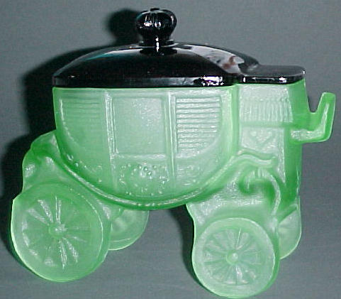 L. E. Smith Cinderella's Coach Puff Box