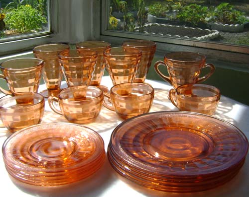 L. E. Smith #   89 Homestead Dinnerware