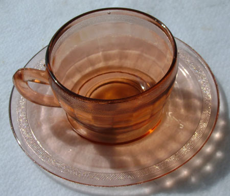 L. E. Smith #   89 Homestead Cup and Saucer