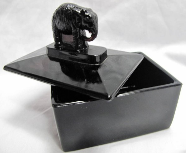 L. E. Smith Elephant Cigarette Box