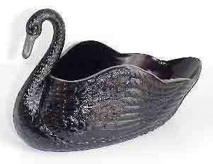 L. E. Smith Swan