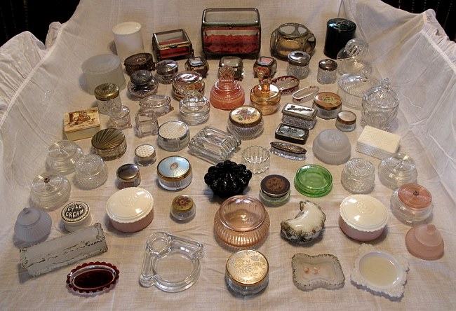 Dresser Items Collection