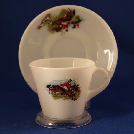 Jobling Pyrex Cup & Saucer w/ Hunt Scene