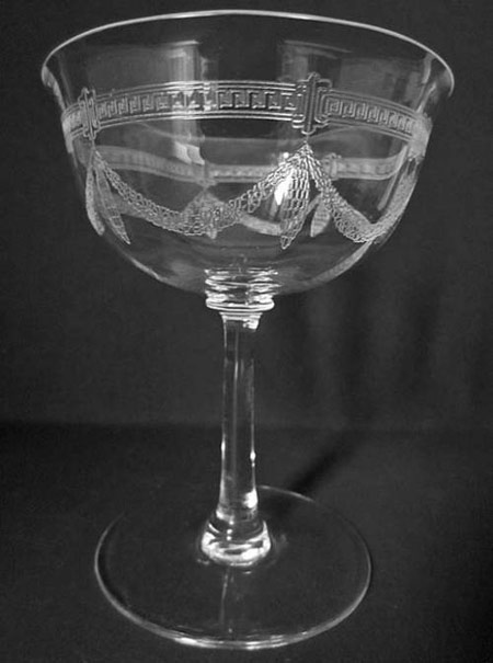 Heisey #3311 Velvedere Saucer Champagne w/ #152 Apollo Pantograph Etch
