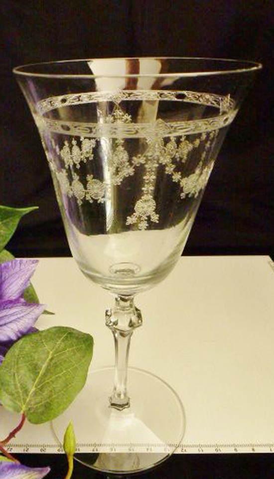 Heisey #3333 Old Glory Goblet w/ #161 Somerset Etch