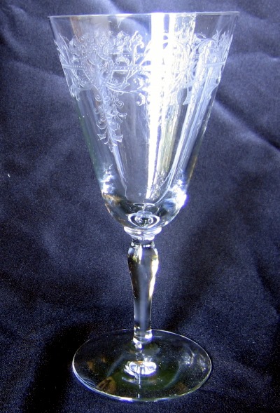 Heisey Stem with # 431 Victory Etch