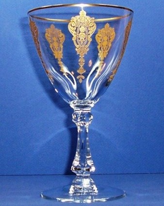 Cambridge #3750 w/ Imperial Rose Point Medallion Etch