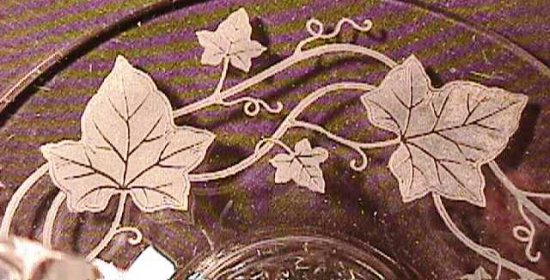 Heisey # 516 Plantation Ivy Etch