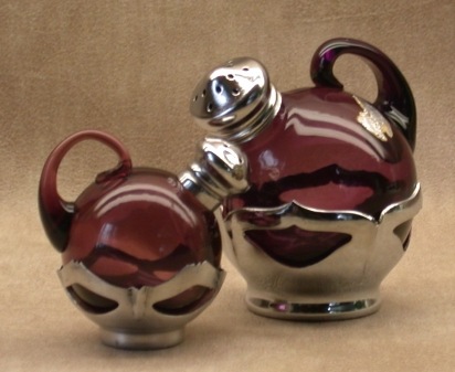 Cambridge Farber Bros Tilt Shakers Reproduction