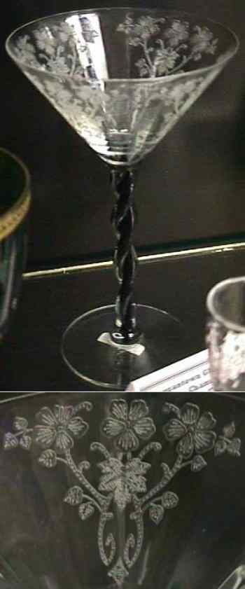 Morgantown # 7642 Princess Champagne w/ Ebony Filament Stem