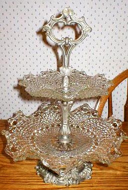 Sowerby #2266 "Chunky" Tidbit Tray
