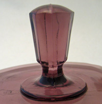 Finial New Martinsville #10  Powder Jar